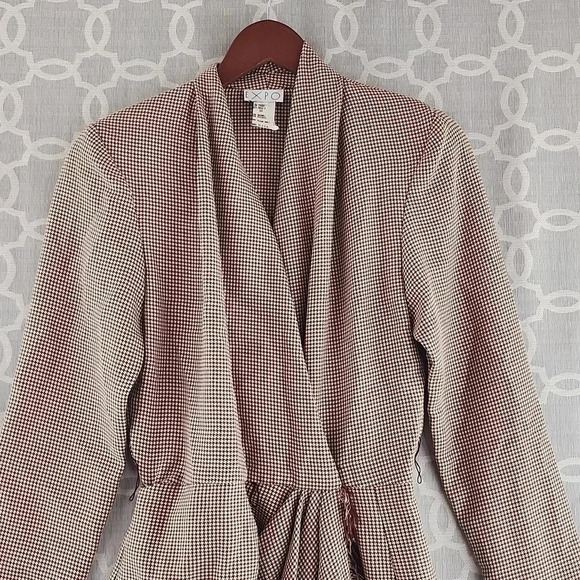 Vintage EXPO Made in U.S.A Wrap Long Sleeve Fringe Hem Pattern Dress 8 - Picture 3 of 12